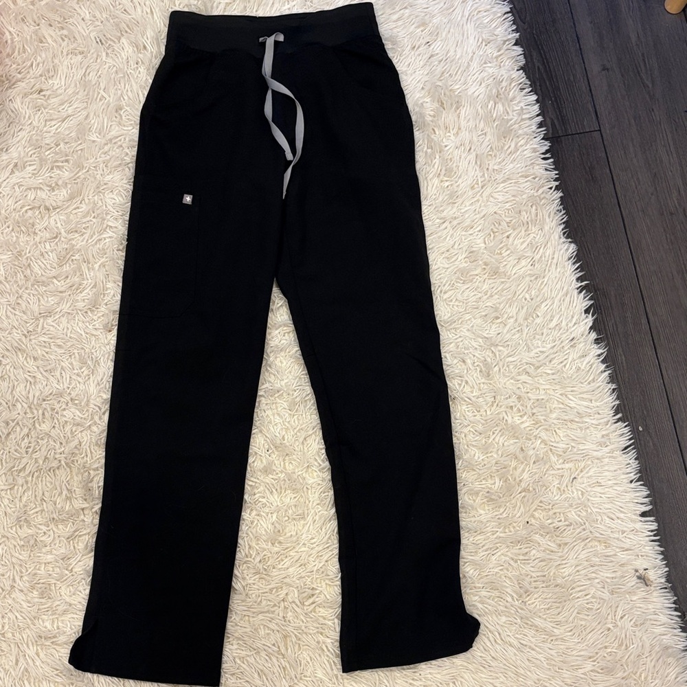 Figs Women's Black Joggers with Gray Drawstring